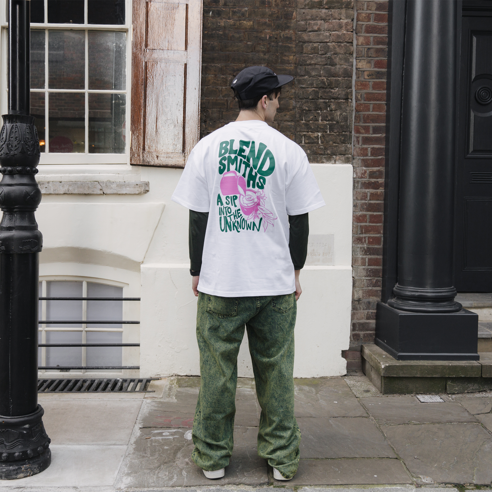 Men's Heavy T-shirt - A Sip Into The Unknown